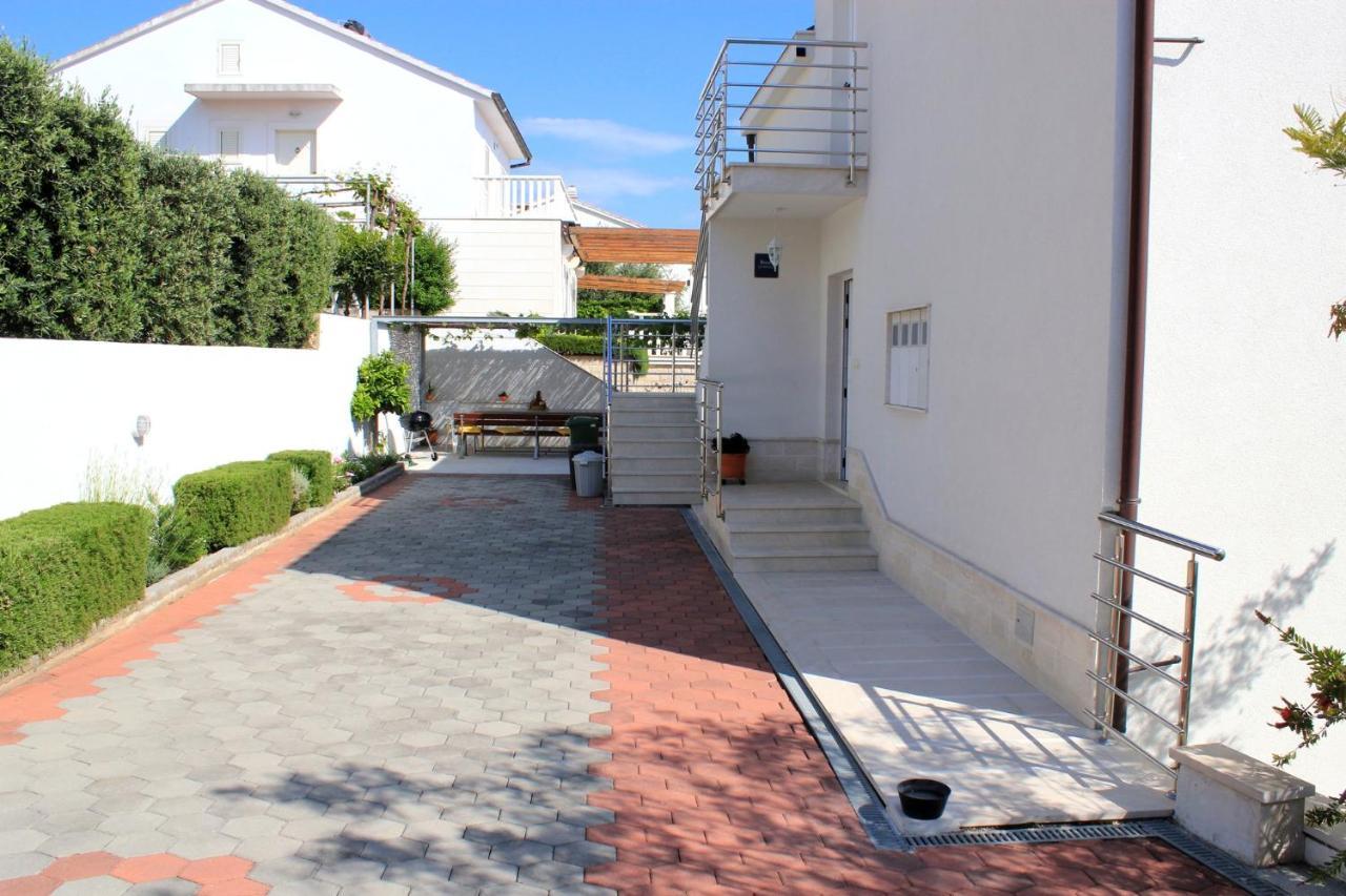 טרוגיר Villa Marta Apartmani מראה חיצוני תמונה