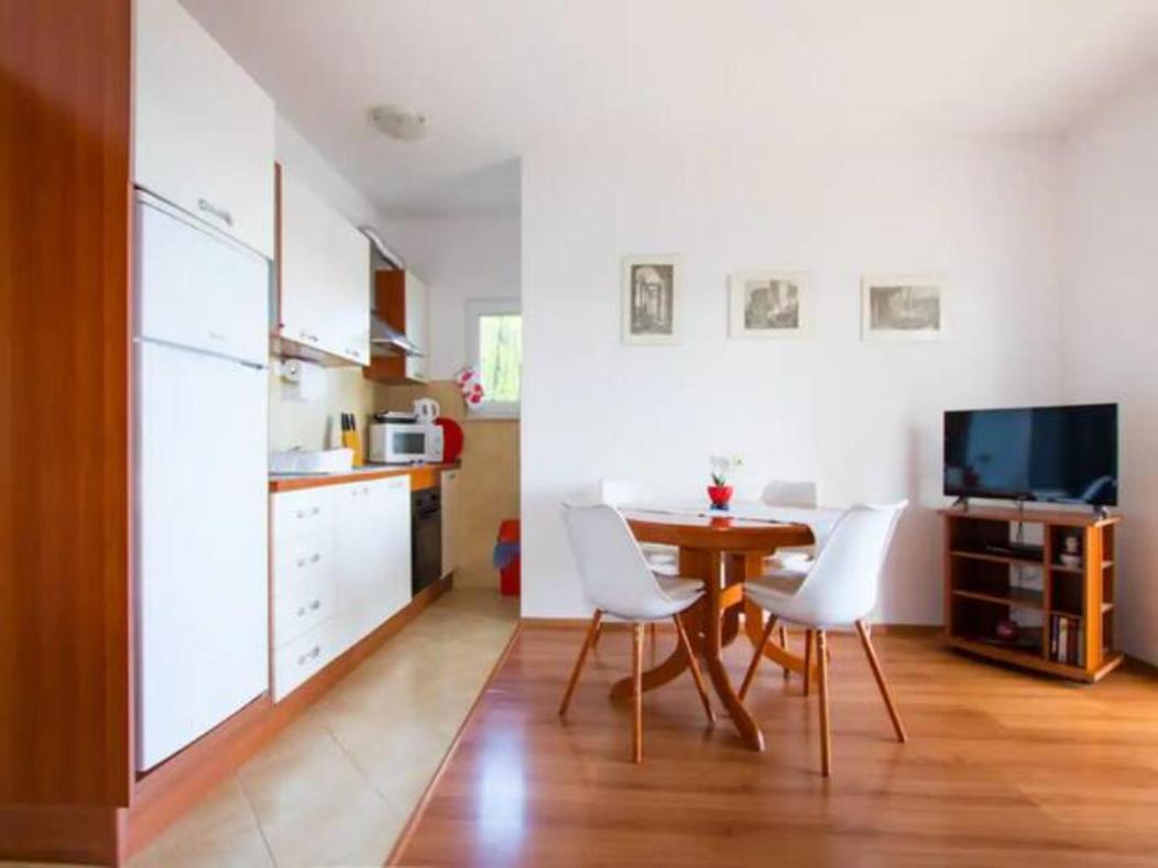 טרוגיר Villa Marta Apartmani מראה חיצוני תמונה